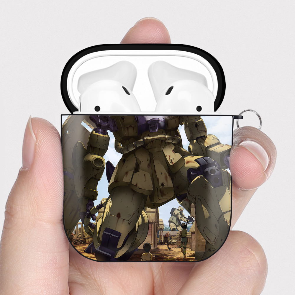 （画像用） 機動戦士ガンダム Mobile Suit Gundam AirPods 第2世代保護ケース ハードシェル ブラック 耐衝撃・防指紋・カラビナ付き