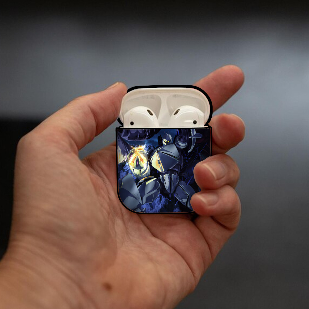 機動戦士ガンダム Mobile Suit Gundam AirPods 第2世代保護ケース ハードシェル ブラック 耐衝撃・防指紋・カラビナ付き