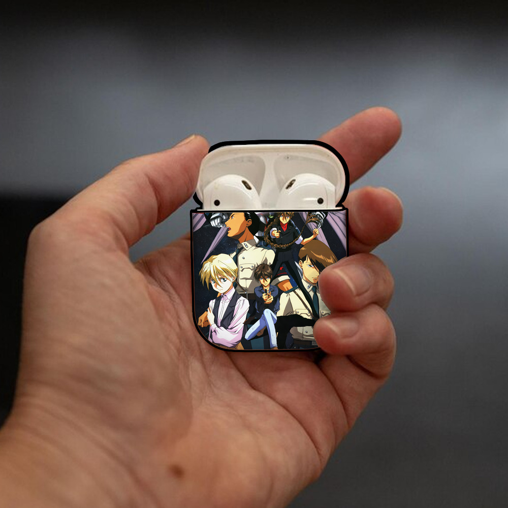 機動戦士ガンダム Mobile Suit Gundam AirPods 第2世代保護ケース ハードシェル ブラック 耐衝撃・防指紋・カラビナ付き