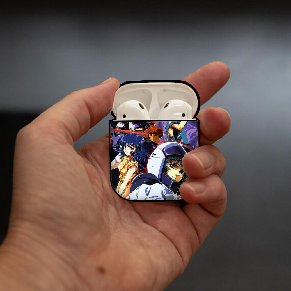 機動戦士ガンダム Mobile Suit Gundam AirPods 第2世代保護ケース ハードシェル ブラック 耐衝撃・防指紋・カラビナ付き