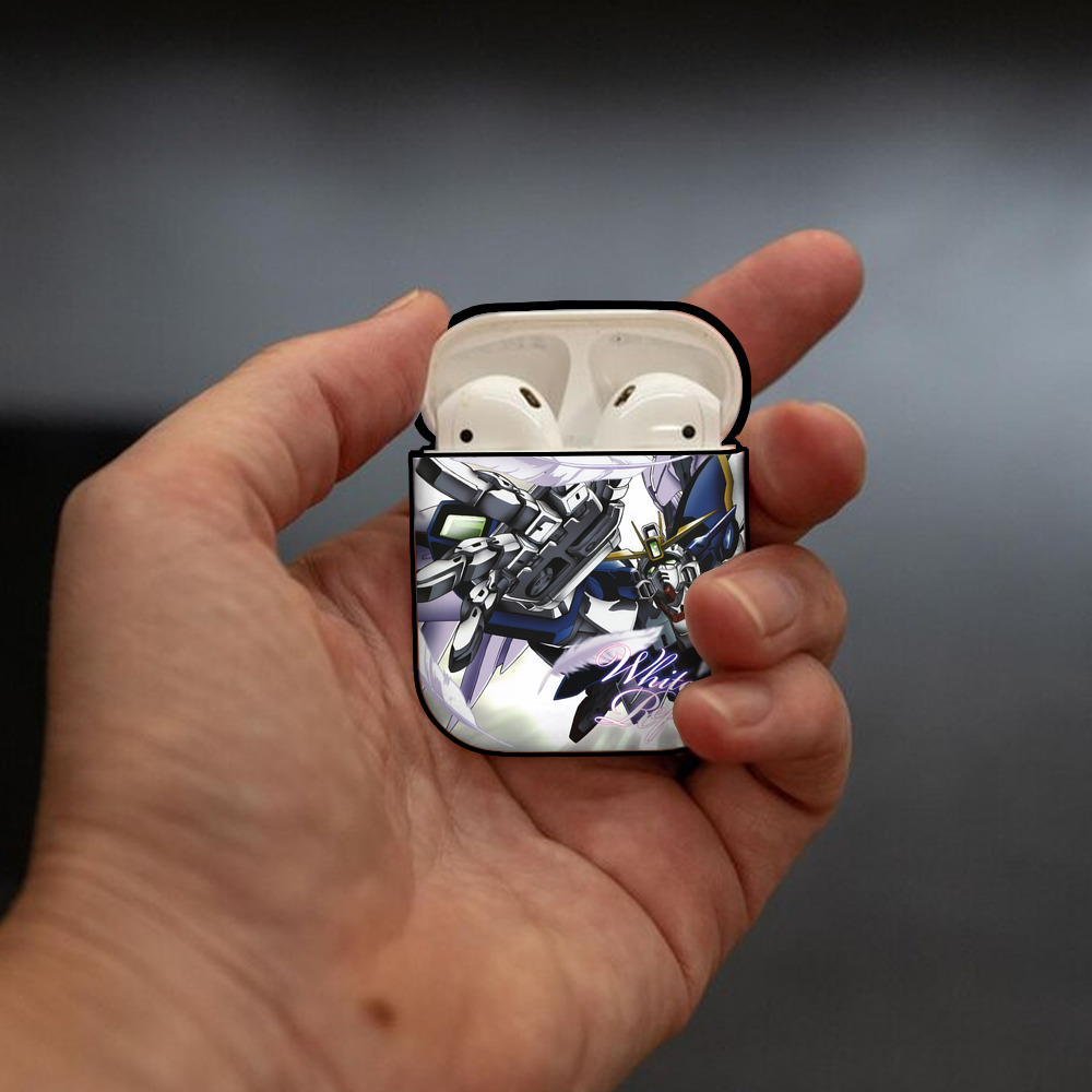 機動戦士ガンダム Mobile Suit Gundam AirPods 第2世代保護ケース ハードシェル ブラック 耐衝撃・防指紋・カラビナ付き