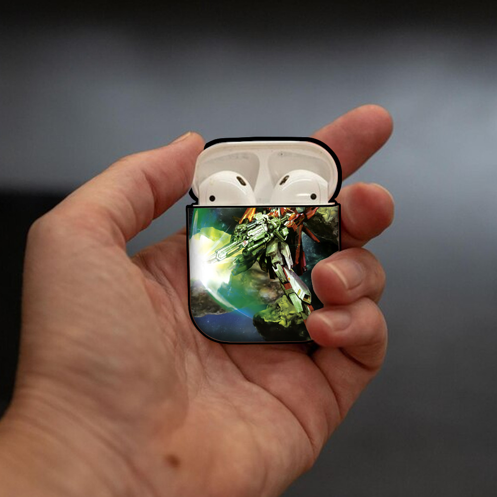 機動戦士ガンダム Mobile Suit Gundam AirPods 第2世代保護ケース ハードシェル ブラック 耐衝撃・防指紋・カラビナ付き