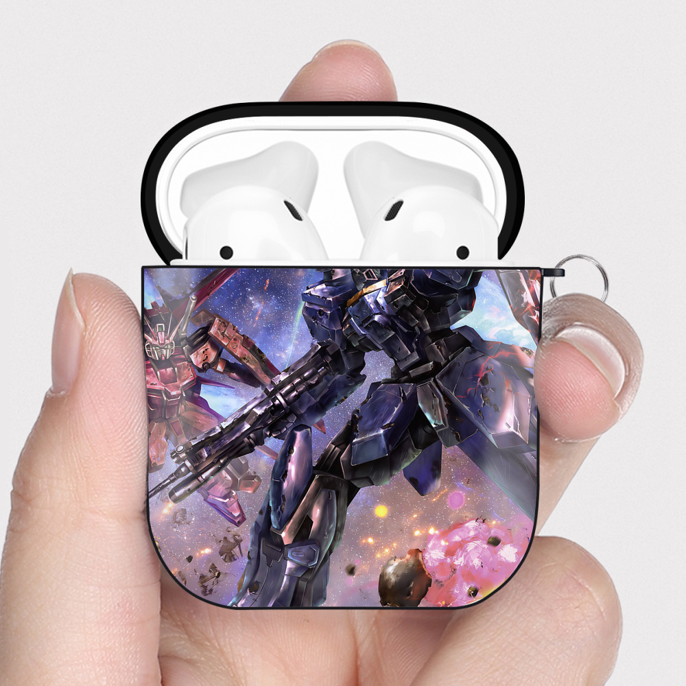 （画像用） 機動戦士ガンダム Mobile Suit Gundam AirPods 第2世代保護ケース ハードシェル ブラック 耐衝撃・防指紋・カラビナ付き
