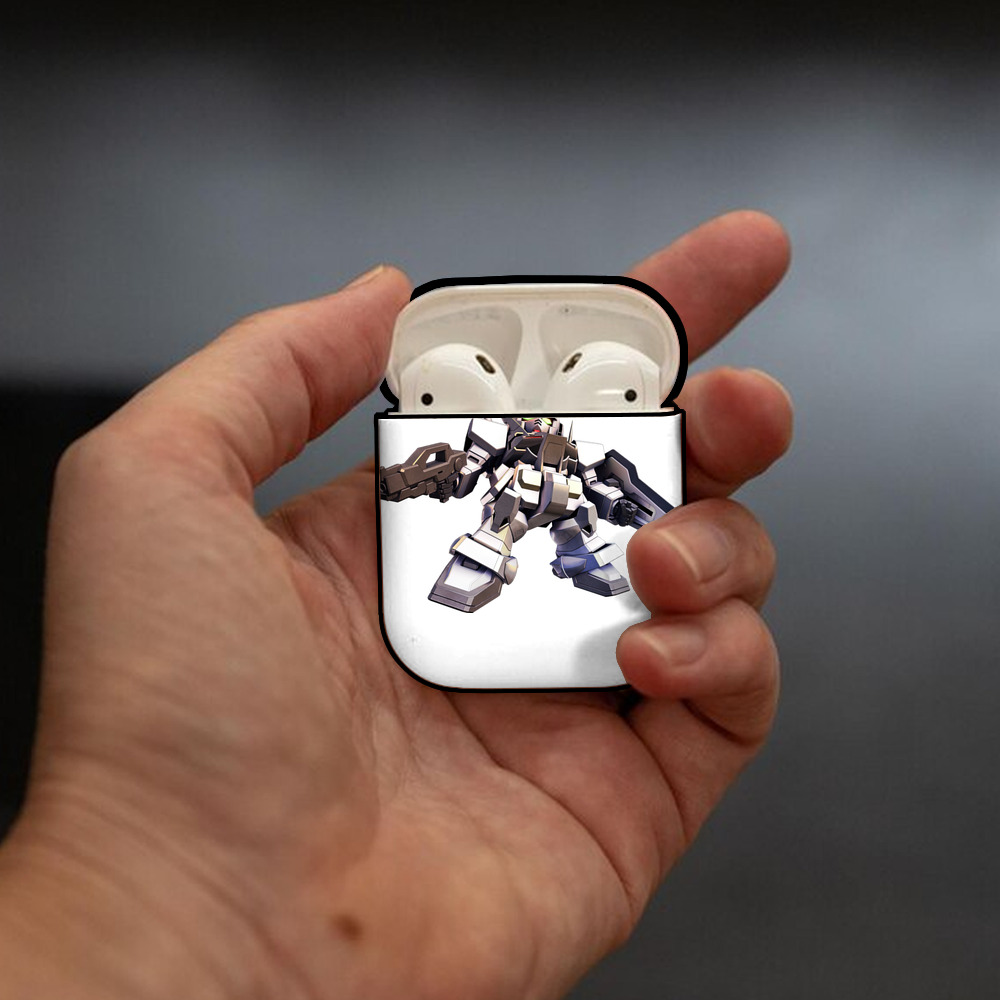 機動戦士ガンダム Mobile Suit Gundam AirPods 第2世代保護ケース ハードシェル ブラック 耐衝撃・防指紋・カラビナ付き