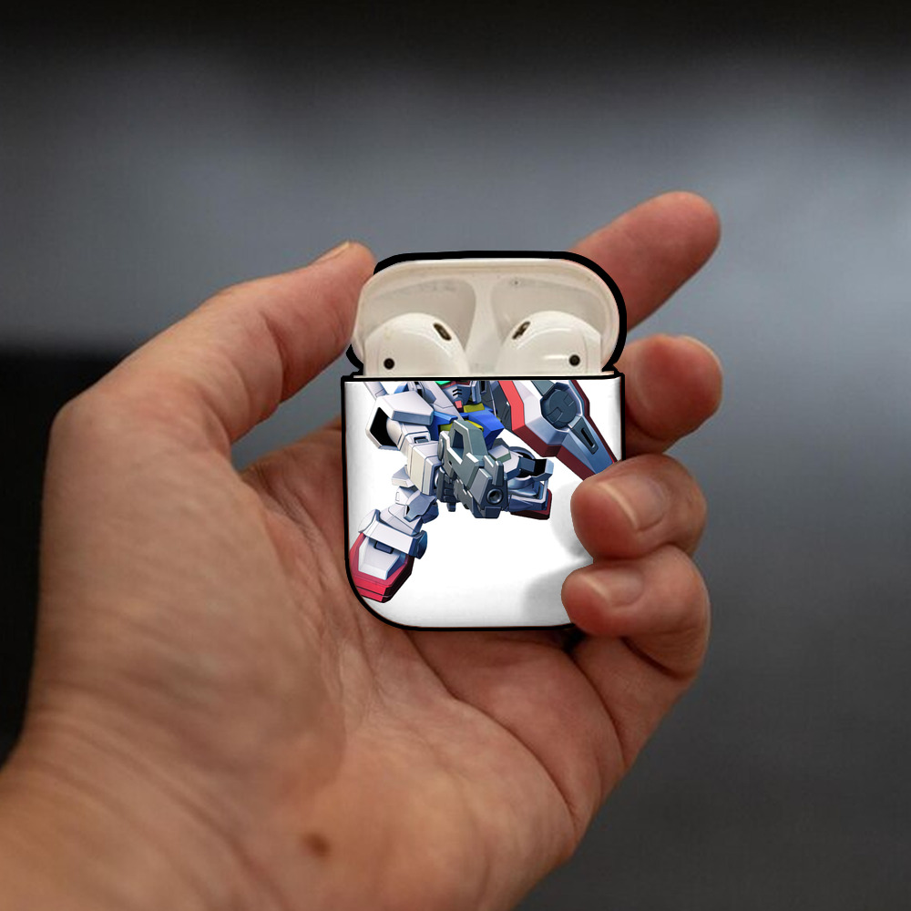 機動戦士ガンダム Mobile Suit Gundam AirPods 第2世代保護ケース ハードシェル ブラック 耐衝撃・防指紋・カラビナ付き