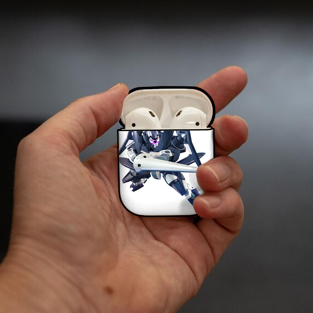 機動戦士ガンダム Mobile Suit Gundam AirPods 第2世代保護ケース ハードシェル ブラック 耐衝撃・防指紋・カラビナ付き