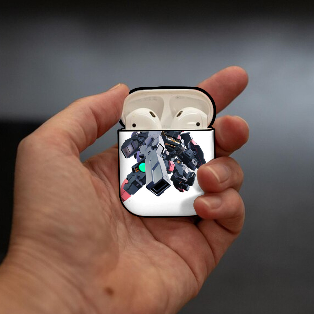 機動戦士ガンダム Mobile Suit Gundam AirPods 第2世代保護ケース ハードシェル ブラック 耐衝撃・防指紋・カラビナ付き