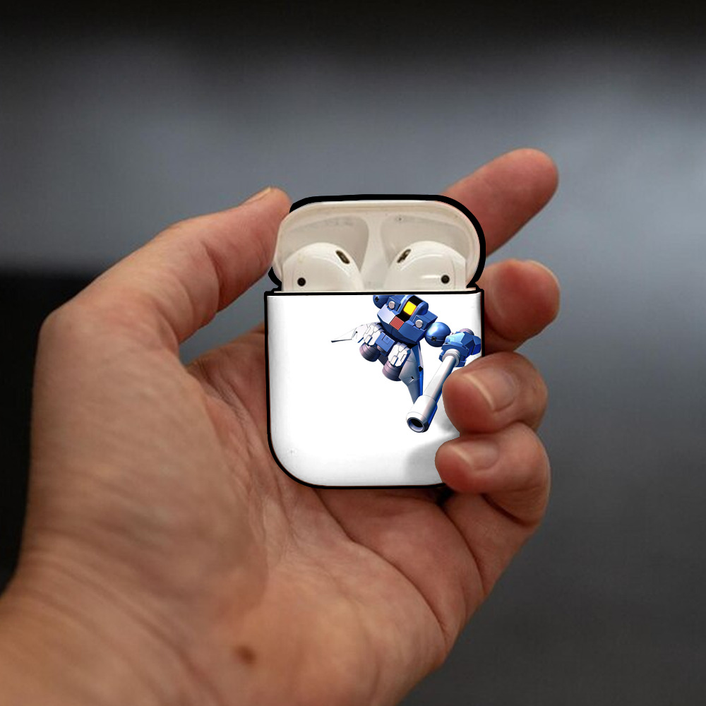 機動戦士ガンダム Mobile Suit Gundam AirPods 第2世代保護ケース ハードシェル ブラック 耐衝撃・防指紋・カラビナ付き