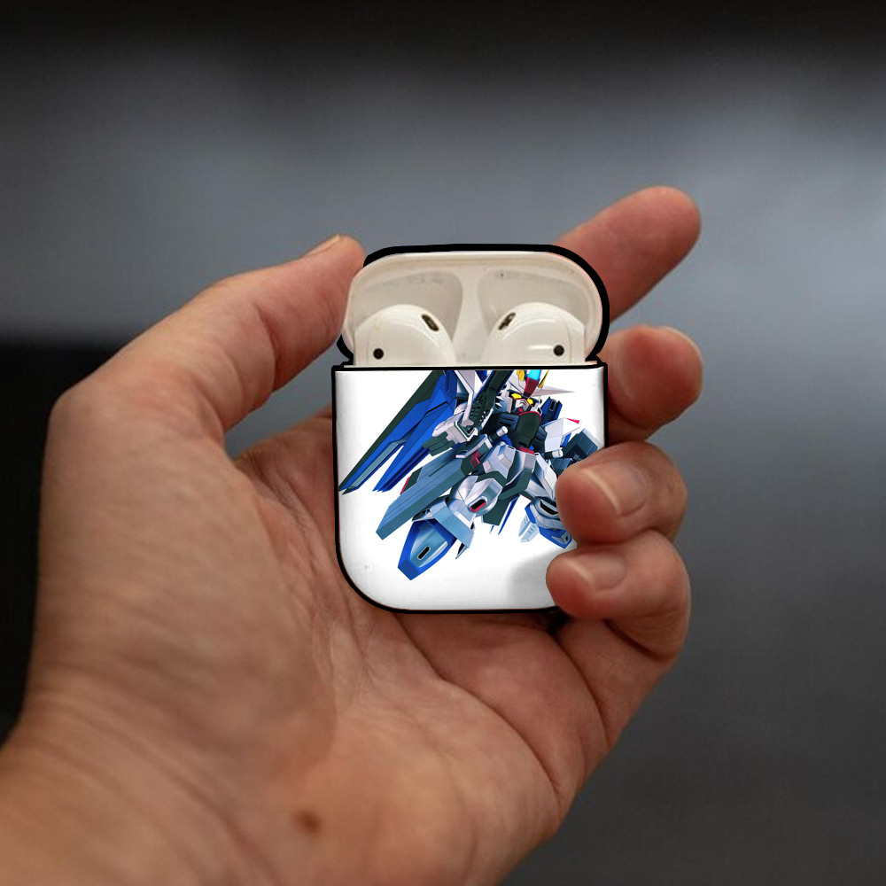機動戦士ガンダム Mobile Suit Gundam AirPods 第2世代保護ケース ハードシェル ブラック 耐衝撃・防指紋・カラビナ付き