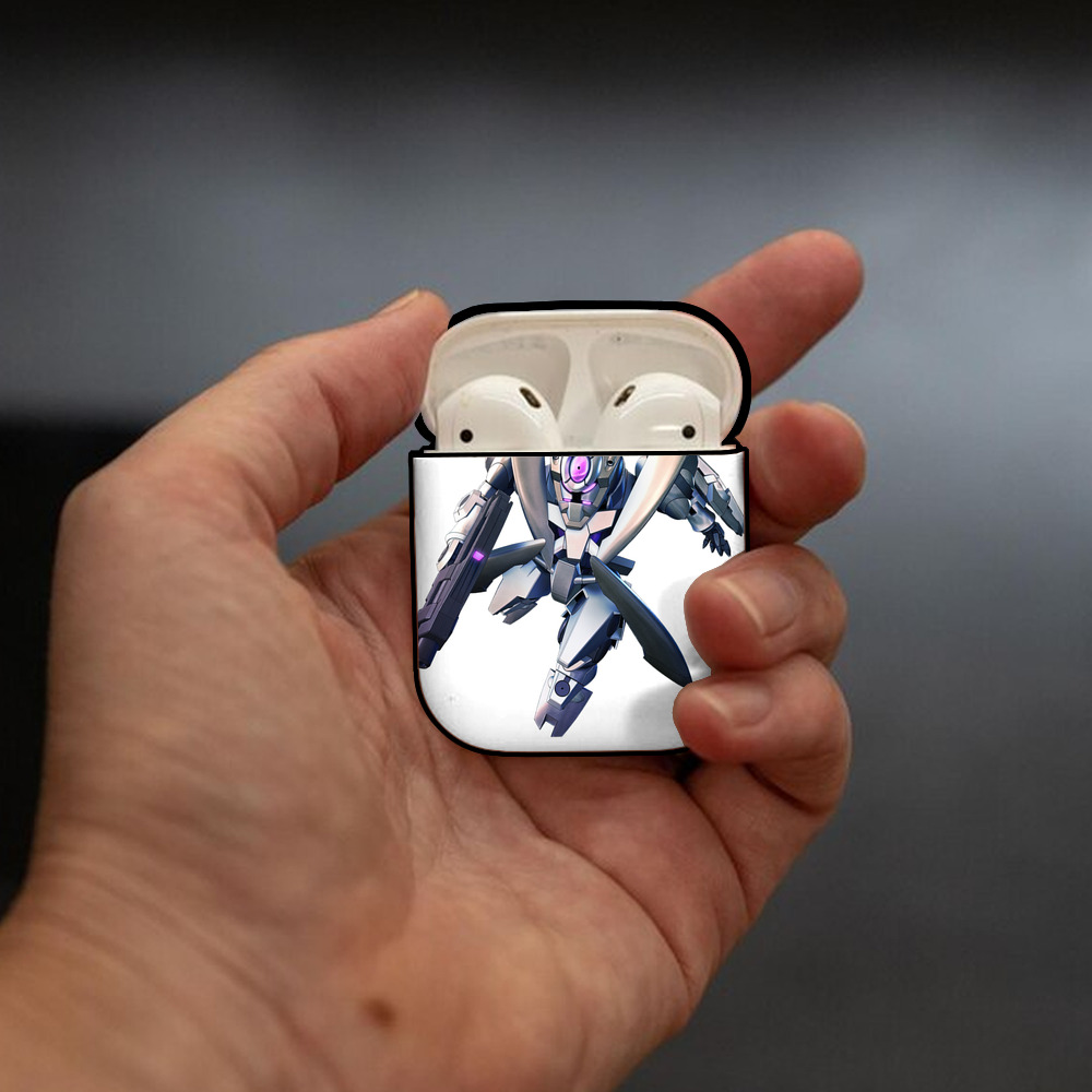 機動戦士ガンダム Mobile Suit Gundam AirPods 第2世代保護ケース ハードシェル ブラック 耐衝撃・防指紋・カラビナ付き