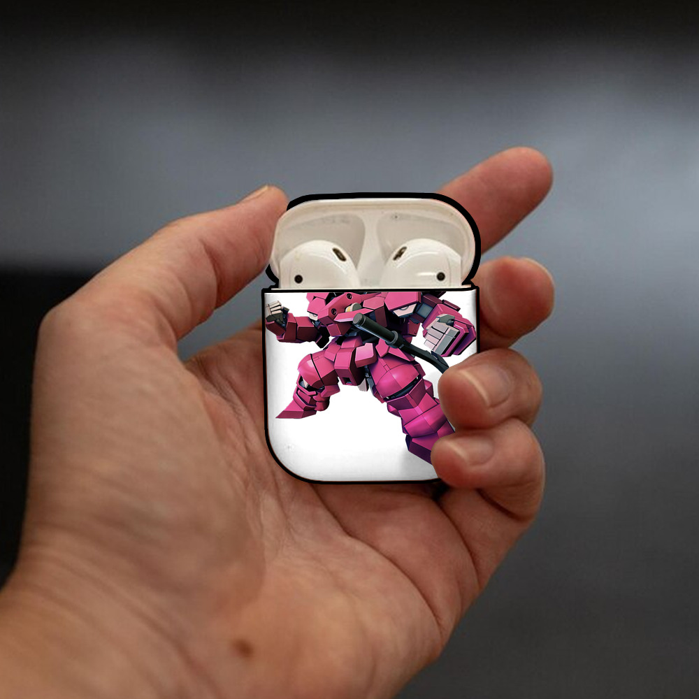 機動戦士ガンダム Mobile Suit Gundam AirPods 第2世代保護ケース ハードシェル ブラック 耐衝撃・防指紋・カラビナ付き