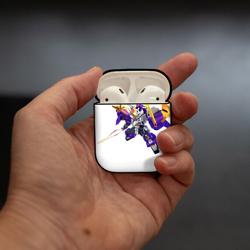 機動戦士ガンダム Mobile Suit Gundam AirPods 第2世代保護ケース ハードシェル ブラック 耐衝撃・防指紋・カラビナ付き