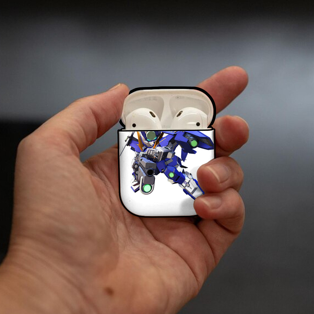 機動戦士ガンダム Mobile Suit Gundam AirPods 第2世代保護ケース ハードシェル ブラック 耐衝撃・防指紋・カラビナ付き