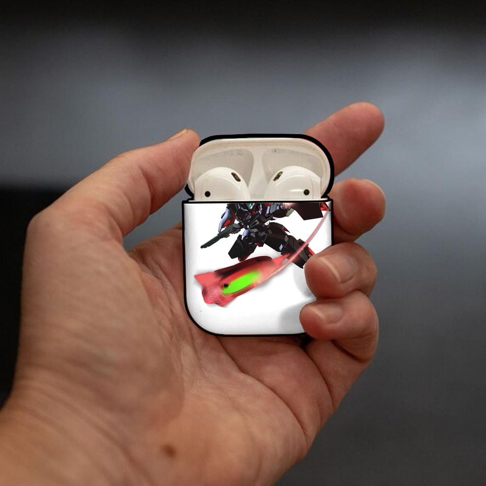 機動戦士ガンダム Mobile Suit Gundam AirPods 第2世代保護ケース ハードシェル ブラック 耐衝撃・防指紋・カラビナ付き