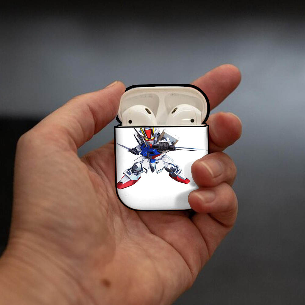 機動戦士ガンダム Mobile Suit Gundam AirPods 第2世代保護ケース ハードシェル ブラック 耐衝撃・防指紋・カラビナ付き