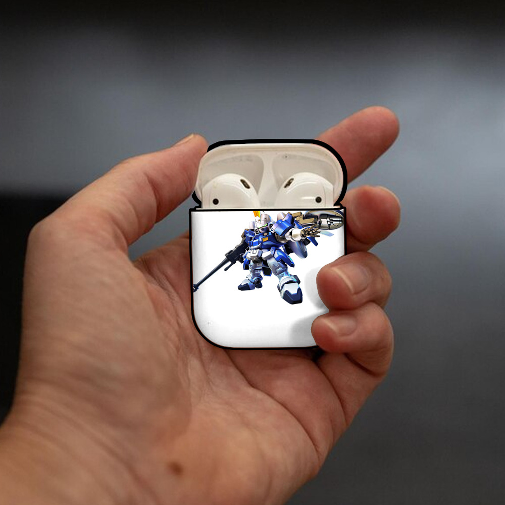 機動戦士ガンダム Mobile Suit Gundam AirPods 第2世代保護ケース ハードシェル ブラック 耐衝撃・防指紋・カラビナ付き