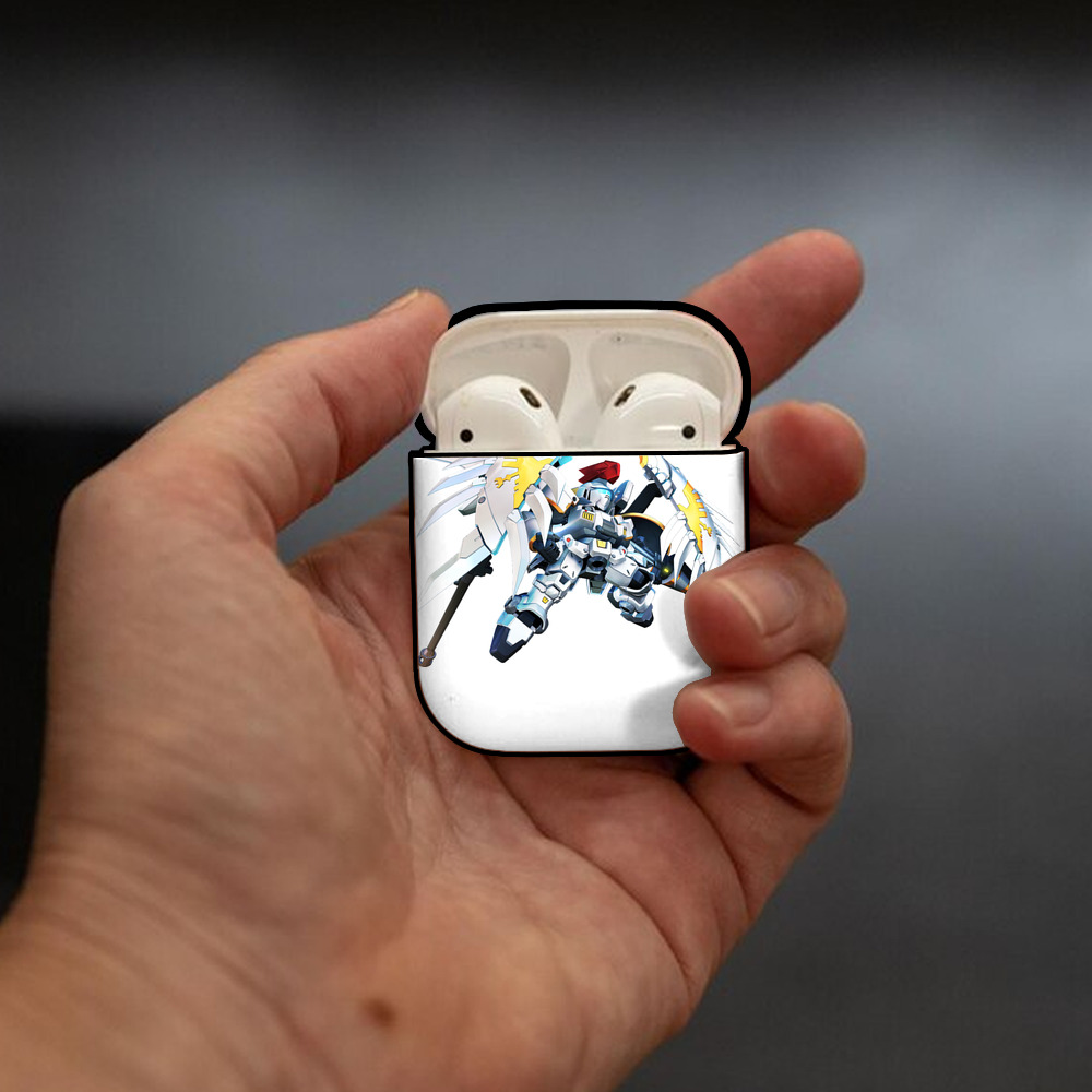 機動戦士ガンダム Mobile Suit Gundam AirPods 第2世代保護ケース ハードシェル ブラック 耐衝撃・防指紋・カラビナ付き