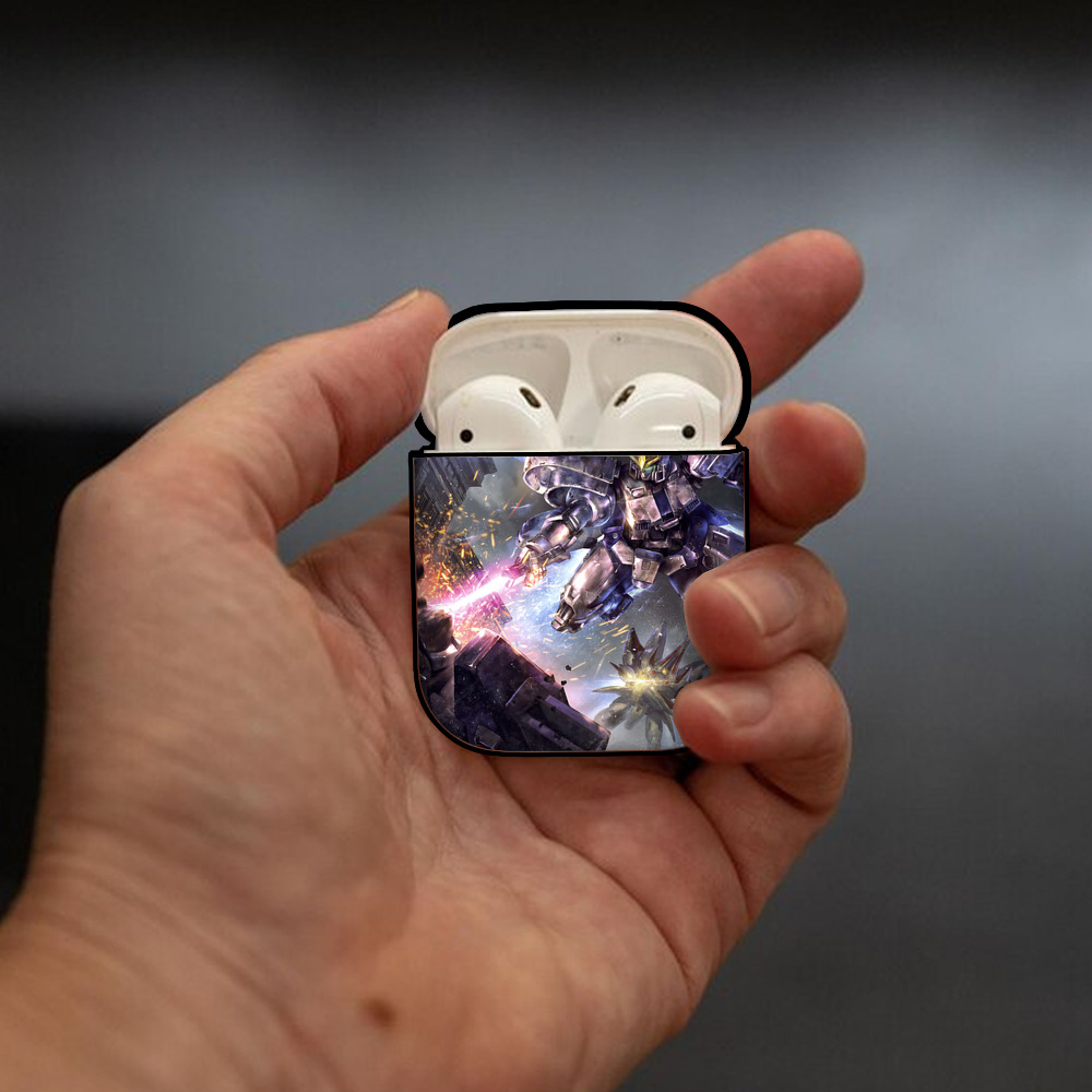 機動戦士ガンダム Mobile Suit Gundam AirPods 第2世代保護ケース ハードシェル ブラック 耐衝撃・防指紋・カラビナ付き