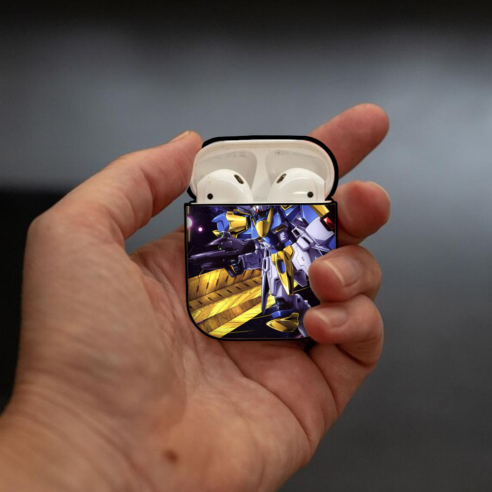 機動戦士ガンダム Mobile Suit Gundam AirPods 第2世代保護ケース ハードシェル ブラック 耐衝撃・防指紋・カラビナ付き