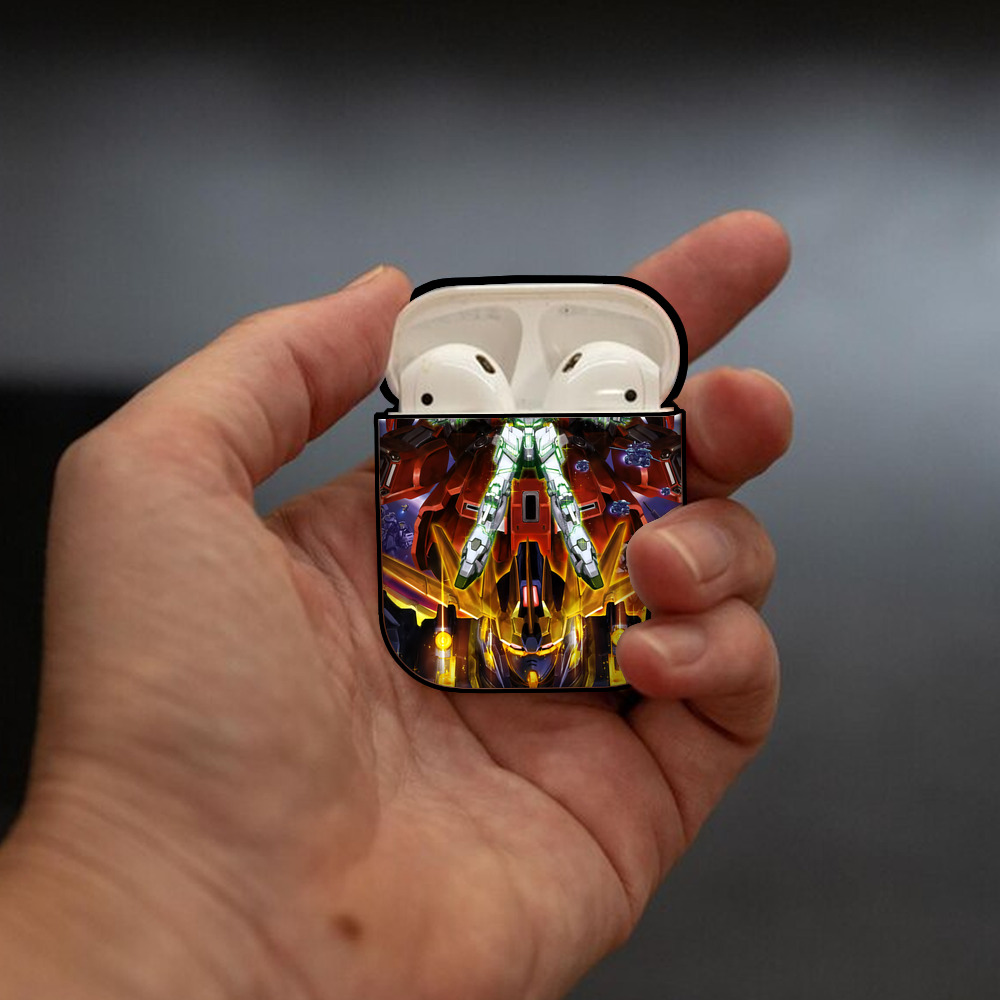 機動戦士ガンダム Mobile Suit Gundam AirPods 第2世代保護ケース ハードシェル ブラック 耐衝撃・防指紋・カラビナ付き