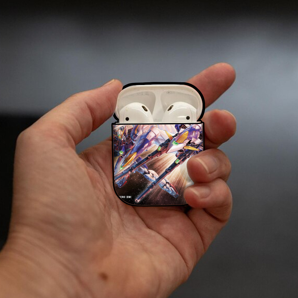 機動戦士ガンダム Mobile Suit Gundam AirPods 第2世代保護ケース ハードシェル ブラック 耐衝撃・防指紋・カラビナ付き