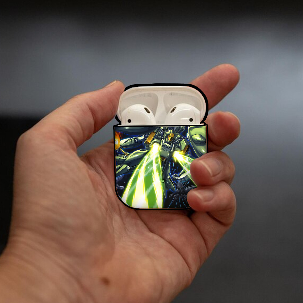 機動戦士ガンダム Mobile Suit Gundam AirPods 第2世代保護ケース ハードシェル ブラック 耐衝撃・防指紋・カラビナ付き