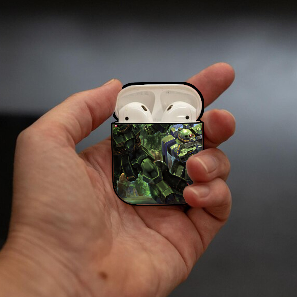 機動戦士ガンダム Mobile Suit Gundam AirPods 第2世代保護ケース ハードシェル ブラック 耐衝撃・防指紋・カラビナ付き