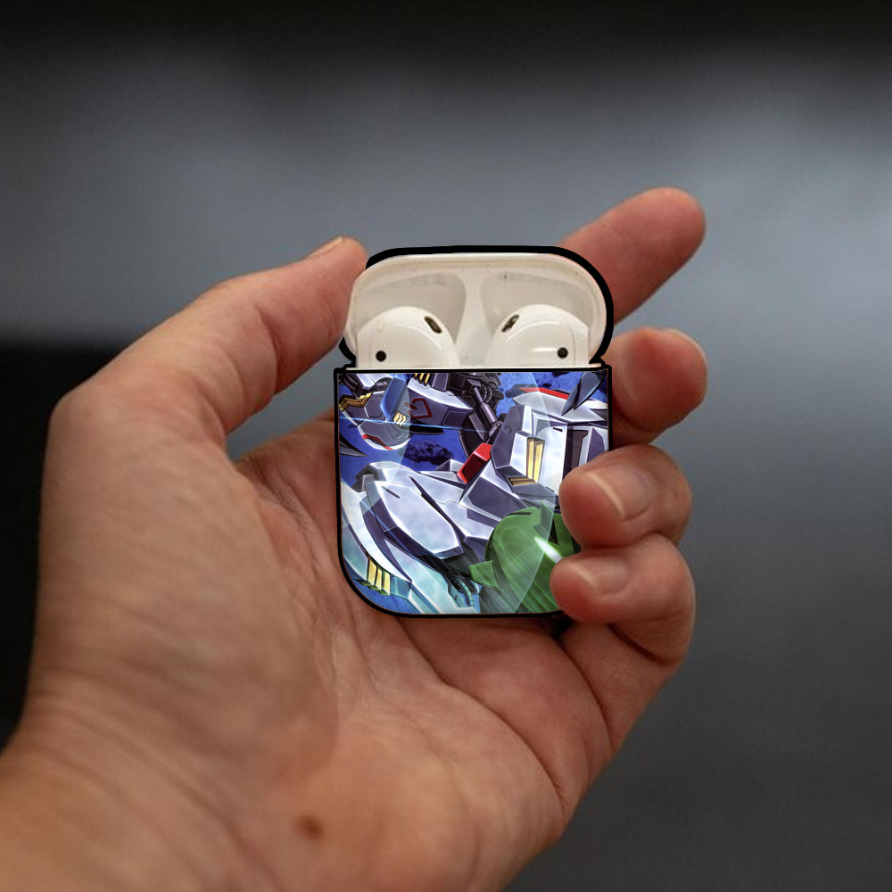 機動戦士ガンダム Mobile Suit Gundam AirPods 第2世代保護ケース ハードシェル ブラック 耐衝撃・防指紋・カラビナ付き
