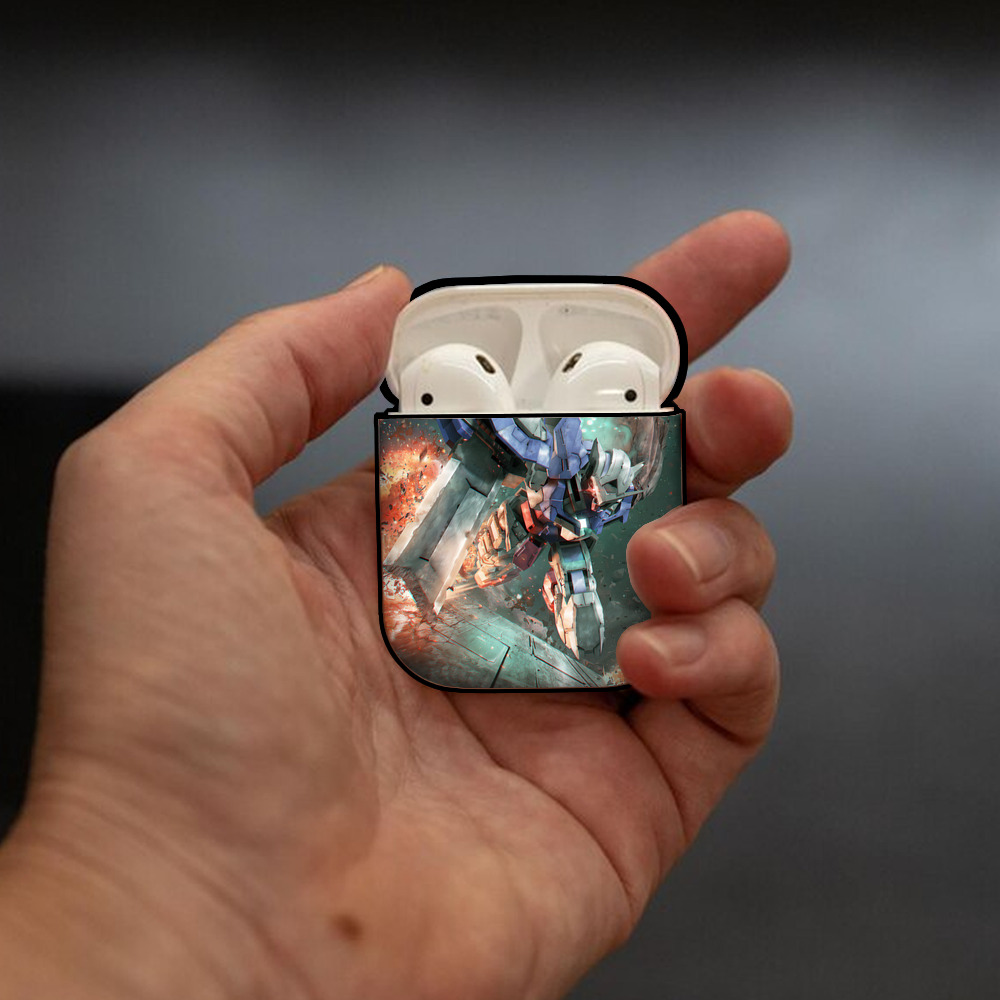 機動戦士ガンダム Mobile Suit Gundam AirPods 第2世代保護ケース ハードシェル ブラック 耐衝撃・防指紋・カラビナ付き