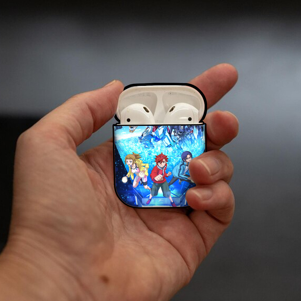 機動戦士ガンダム Mobile Suit Gundam AirPods 第2世代保護ケース ハードシェル ブラック 耐衝撃・防指紋・カラビナ付き