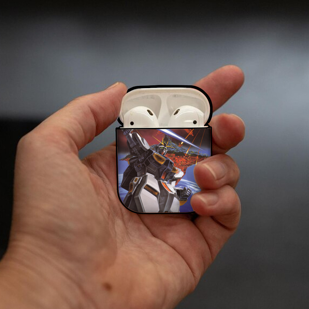 機動戦士ガンダム Mobile Suit Gundam AirPods 第2世代保護ケース ハードシェル ブラック 耐衝撃・防指紋・カラビナ付き