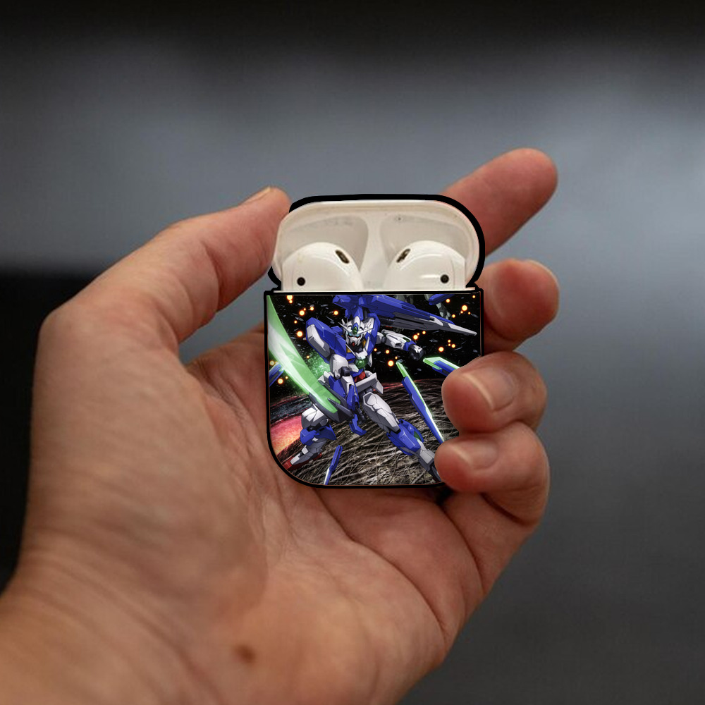 機動戦士ガンダム Mobile Suit Gundam AirPods 第2世代保護ケース ハードシェル ブラック 耐衝撃・防指紋・カラビナ付き