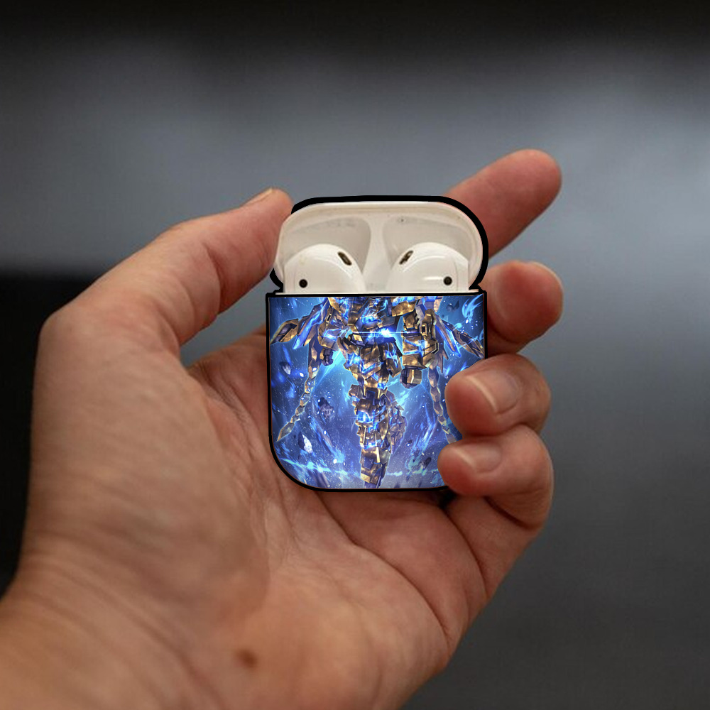 機動戦士ガンダム Mobile Suit Gundam AirPods 第2世代保護ケース ハードシェル ブラック 耐衝撃・防指紋・カラビナ付き