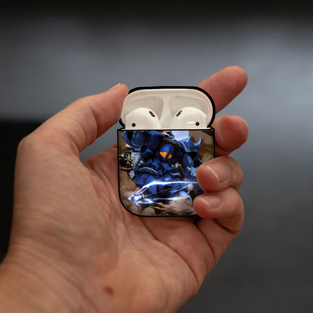 機動戦士ガンダム Mobile Suit Gundam AirPods 第2世代保護ケース ハードシェル ブラック 耐衝撃・防指紋・カラビナ付き