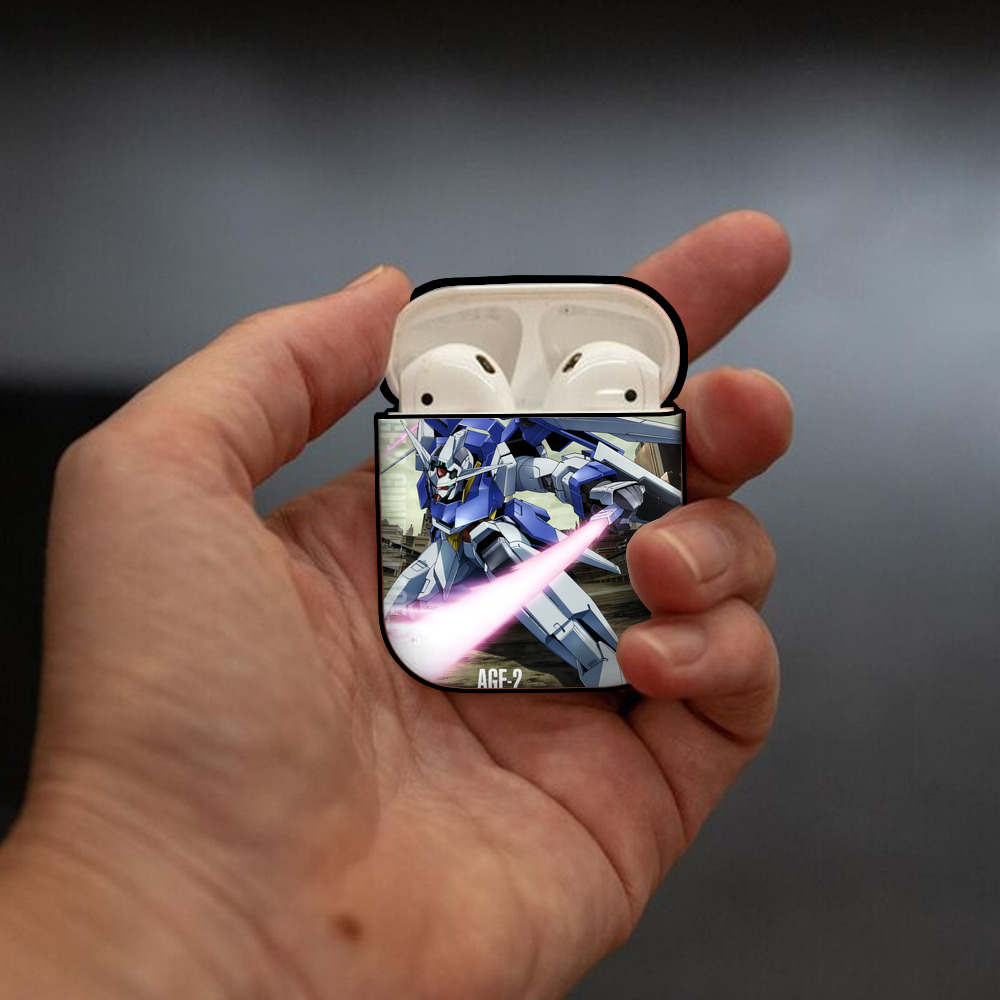 機動戦士ガンダム Mobile Suit Gundam AirPods 第2世代保護ケース ハードシェル ブラック 耐衝撃・防指紋・カラビナ付き