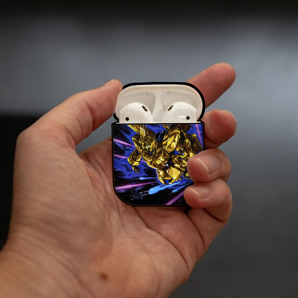 機動戦士ガンダム Mobile Suit Gundam AirPods 第2世代保護ケース ハードシェル ブラック 耐衝撃・防指紋・カラビナ付き
